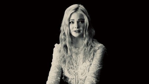 经常用手摸脸 皮肤就这样变差了