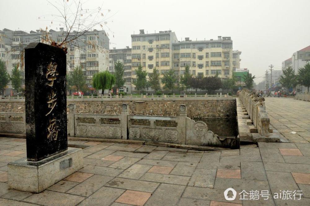 成语独什么愁城_愁城易破酒为兵的图片(3)