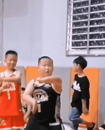 “电摇”是怎么成为小学生最新接头暗号的？_腾讯新闻