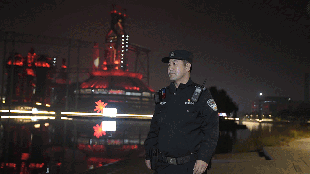 这里是首钢园，这里有一位北京警察，和关于TA们的故事……什么叫物质