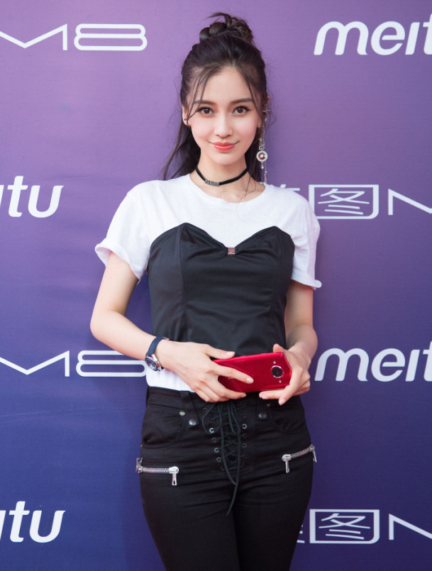 迪丽热巴内衣外穿_迪丽热巴(2)