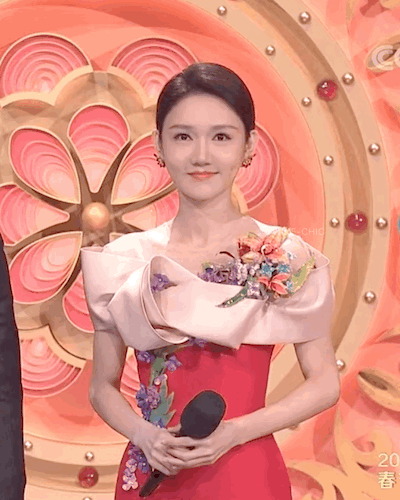 今年央视春晚的女主持,你认识几个?-腾讯新闻