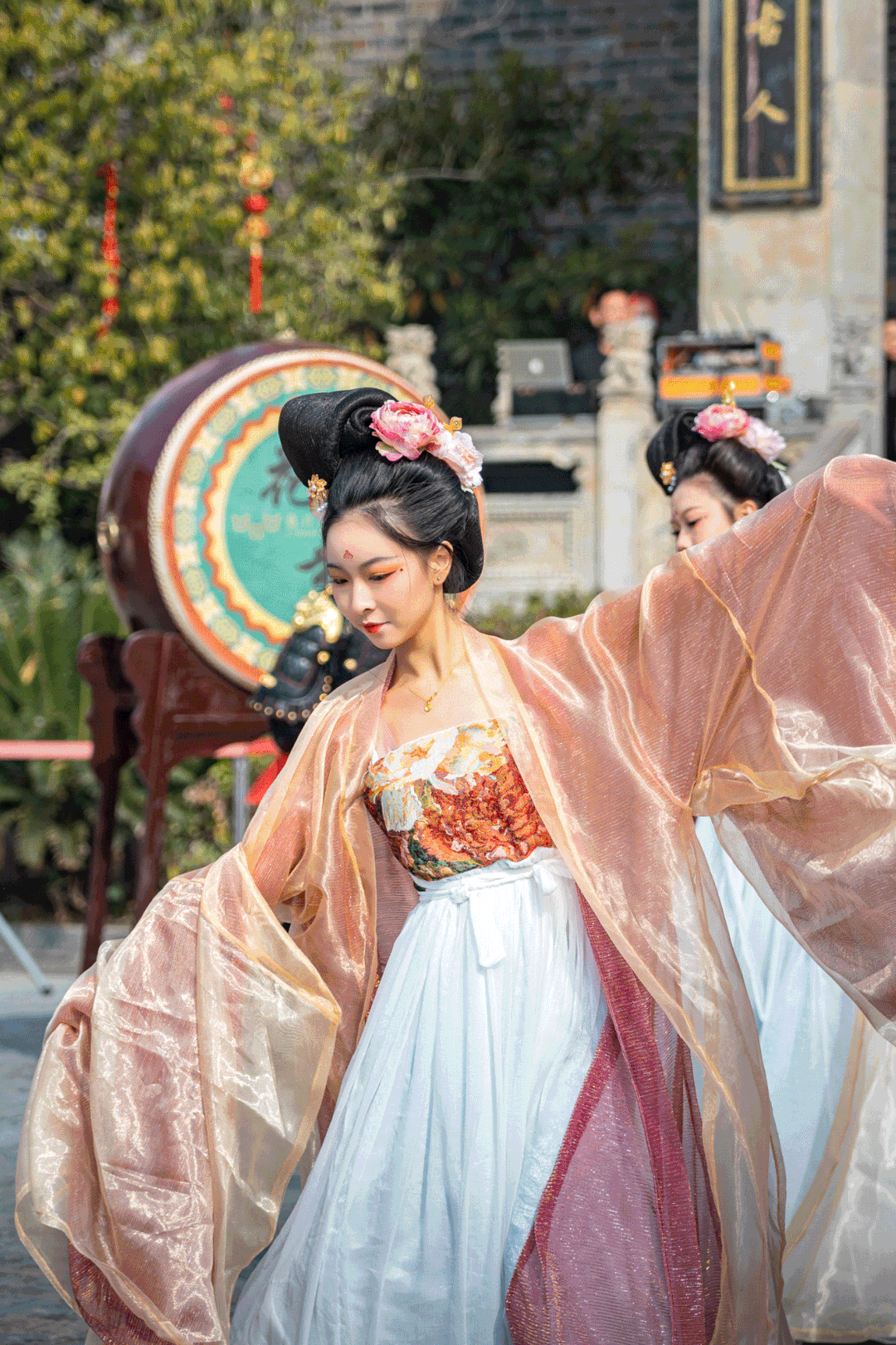 武汉园博园花朝节上新!1000 汉服小姐姐都来这里打卡