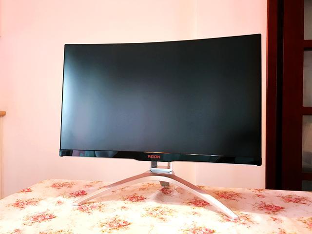 144hz曲面屏幕aoc27英寸爱攻电竞显示器体验