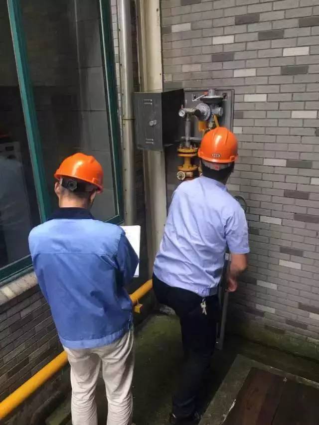 全国人口普及查中_第七次全国人口普查(3)