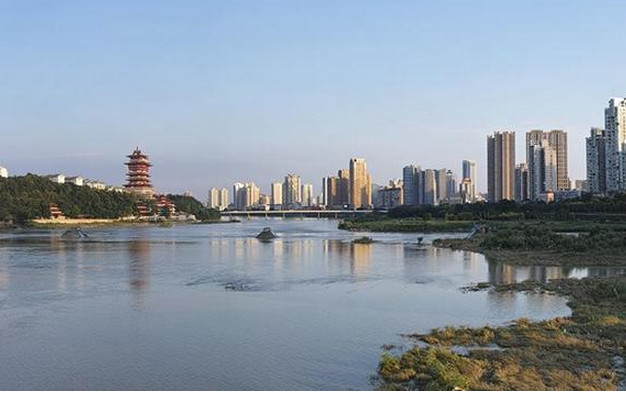 巴中市哪个地方gdp最高_2017年巴中各地GDP排名出炉,快看看你的家乡排第几(2)