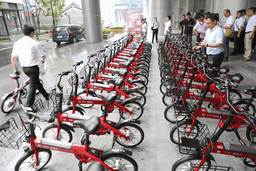 深圳共享单车又玩新花样!骑行不费劲,夜灯自动亮!