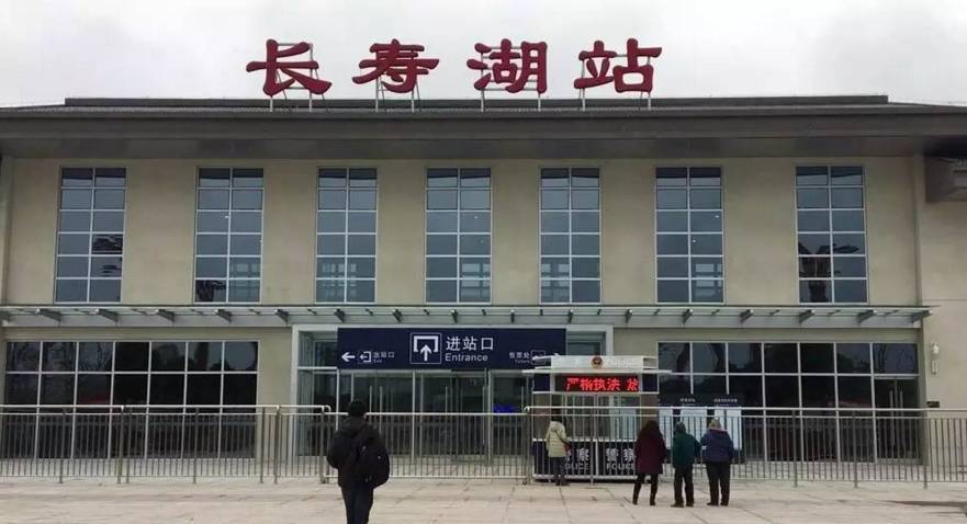 垫江人口多_垫江牡丹园图片(2)
