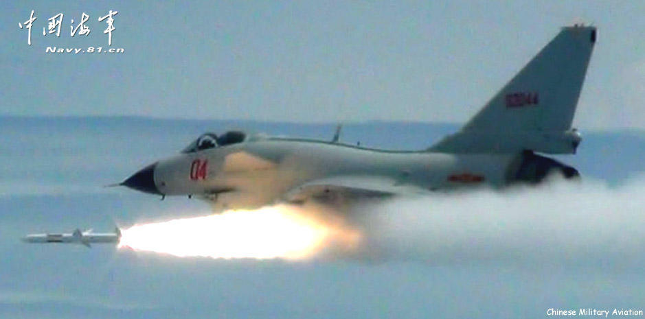 歼11性能落后却不改?寿命太短不划算 再用几年