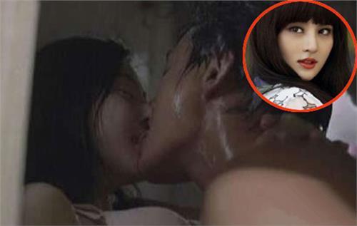 苹果中浴室那段是她?替身逆袭成女一,如今活成