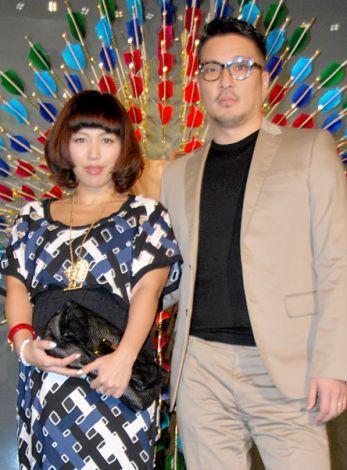 老公暴瘦疑染毒女星宣布离婚