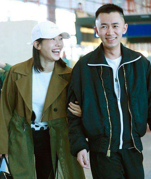 离婚后的白百何终于放飞自我,衣着越来越大胆