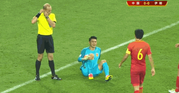 gif重温国足跌宕起伏这10战 眼泪和伤痛历历在目