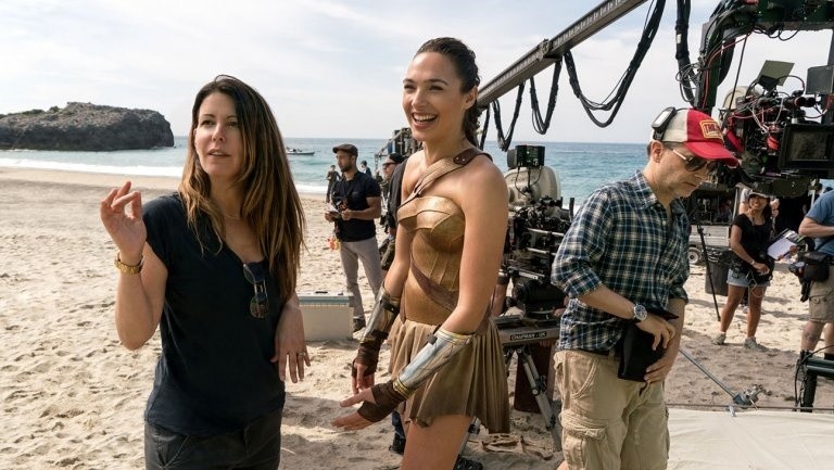 派蒂杰金斯确认执导《神奇女侠2》 成好莱坞最高薪酬女导演 