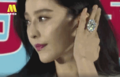 范冰冰|范冰冰新杂志来袭！禁欲衬衫＋飘飘长发有温柔范，脸上爬虫胆真大