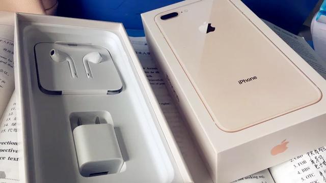 iPhone8刚上市就开始降价,你们还敢买吗?