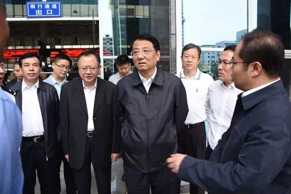 省委常委、省委政法委书记黄关春督导邵阳市安