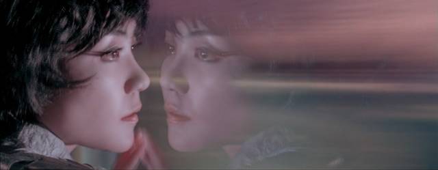 用灵这个字来形容王菲 贴切得丝毫不漏