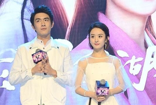 星玥夫妇情侣装合体!现场互动甜到爆,林更新直