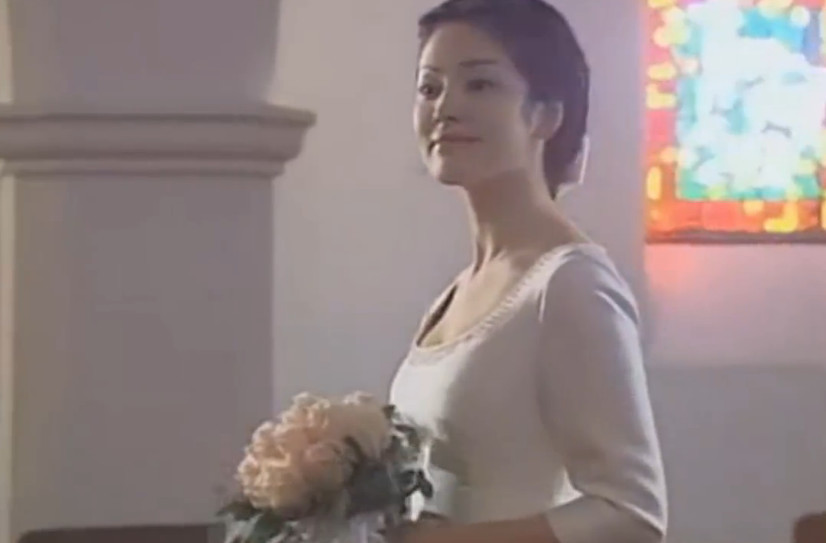 双宋大婚,盘点宋慧乔五套最美婚纱造型!