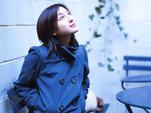 广末凉子当选90年代美少女之首 安室奈美惠第二