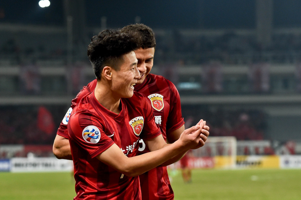 武磊连续吐饼踢飞留洋英超希望?上港掉链子9