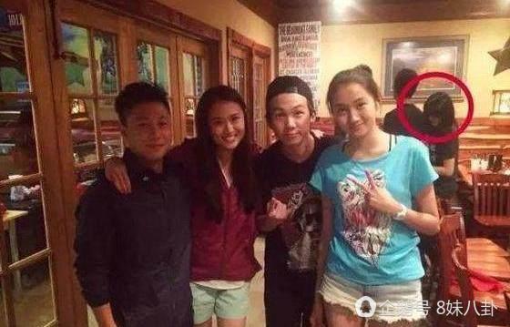 钟汉良的老婆近照曝光 长成这样子 难怪一直不肯外公开她