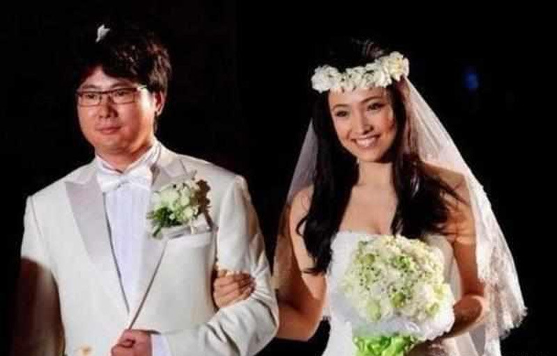 曾是杨紫琼接班人,却帮小三掏空家产,终被老公