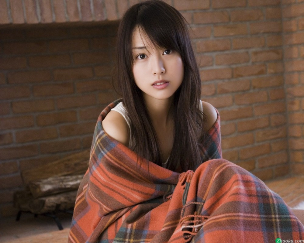 日汉投票：户田惠梨香属于美女还是小可爱？