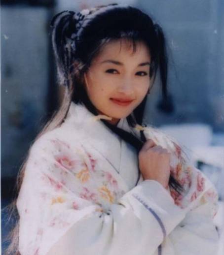 她因《神雕侠侣》走红,遗传了母亲的精神病基