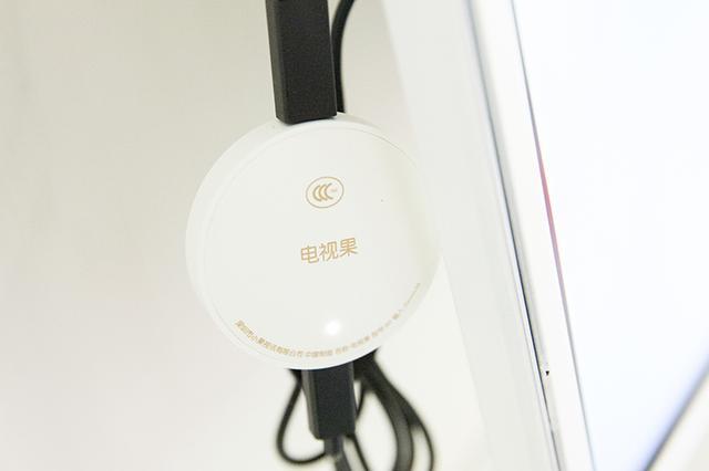 请叫它投屏神器--电视果:我看电视根本不动手