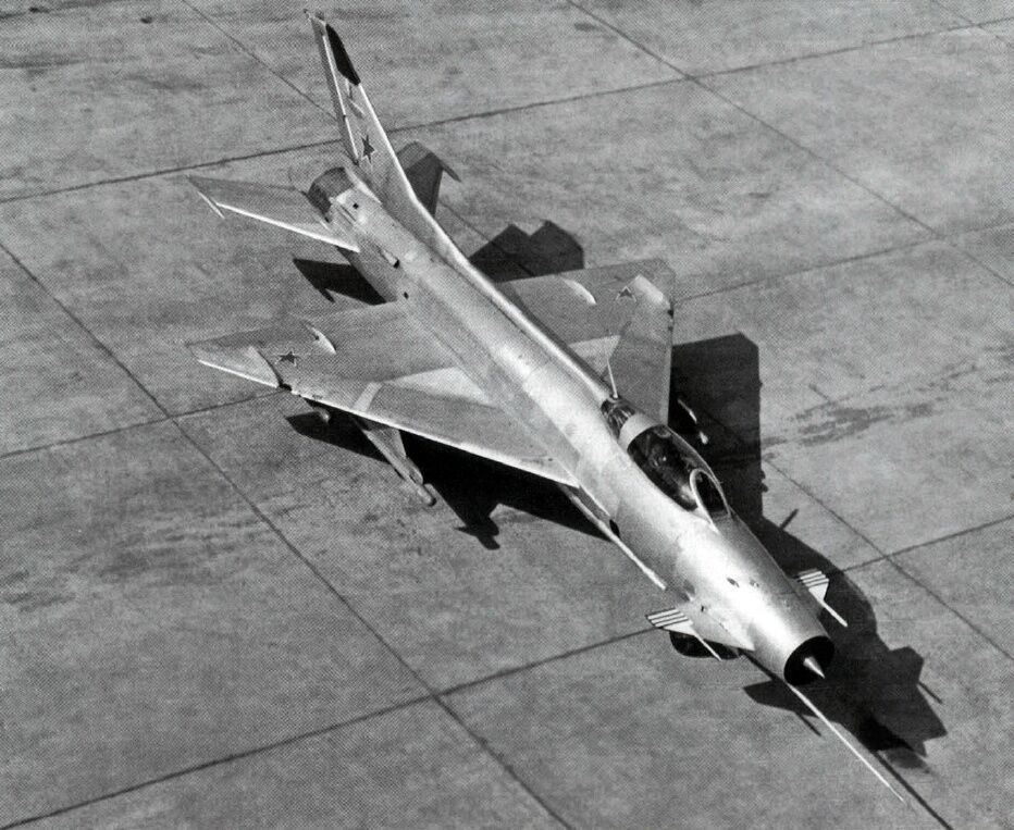 米格放弃这架飞机太可惜,苏联三\/四代机因此晚