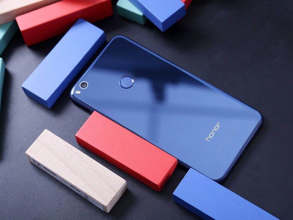 5d玻璃 1080p 麒麟655,最强荣耀百元机?