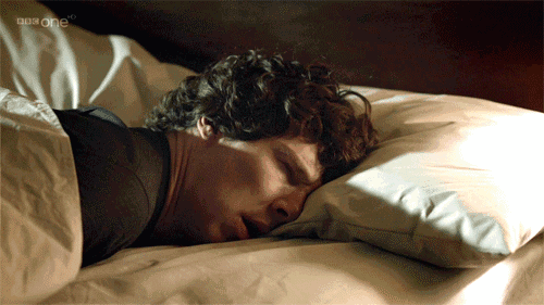 赖床|多睡一分钟给身体多充一分钟电？赖床可不是充电！