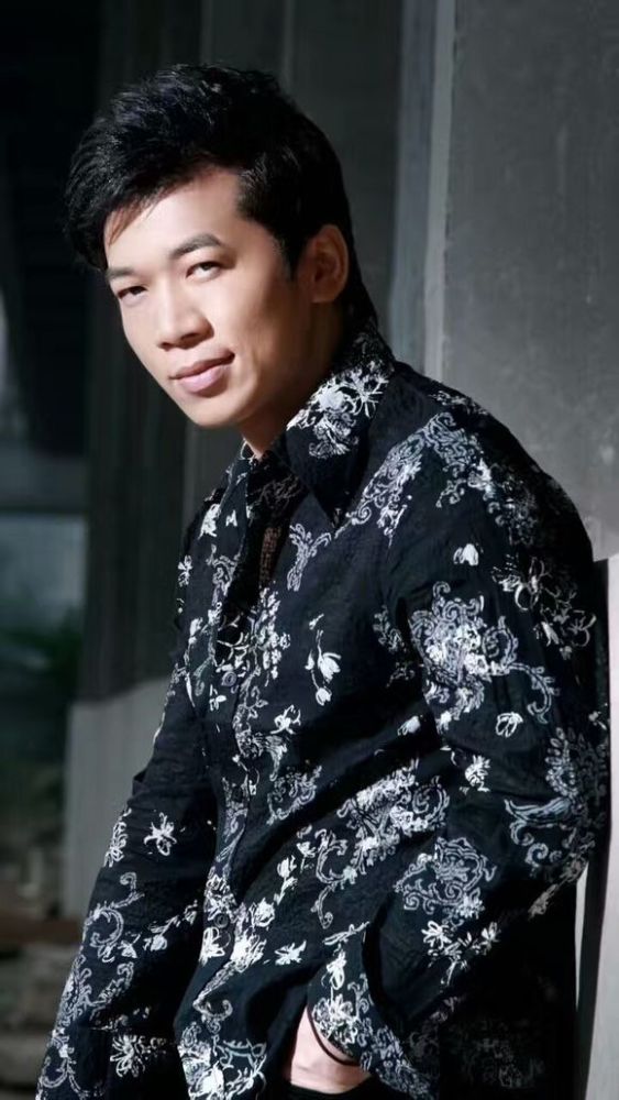 因一首歌红遍大江南北,农民工心中的天王巨星