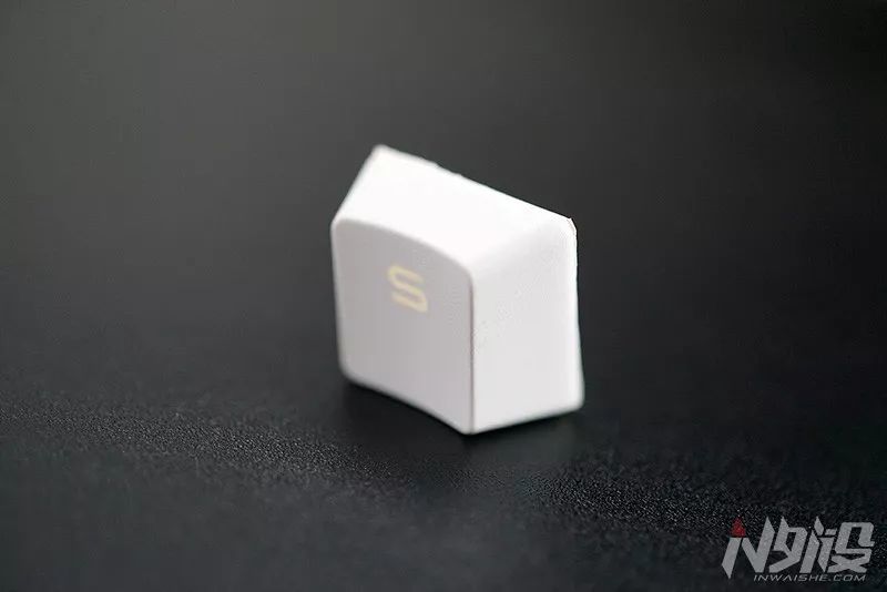 黑爵AK35i 刺客Ⅱ合金机械键盘PBT版拆解评测