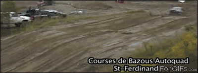 老司机与车祸的gif动态图:大神的停车方式?