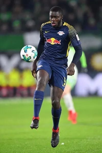 no.5 于帕梅卡诺