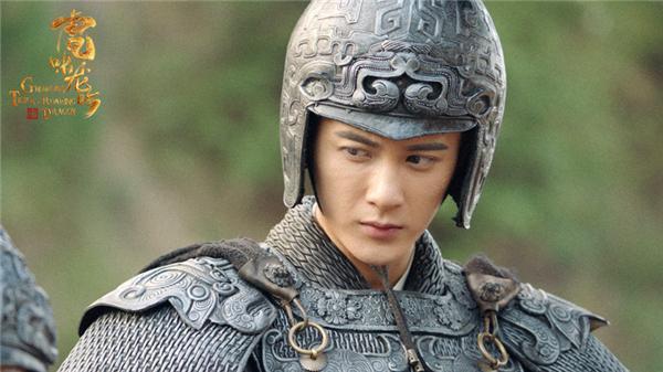 虎父有狼子,檀健次《虎啸龙吟》野心膨胀演技