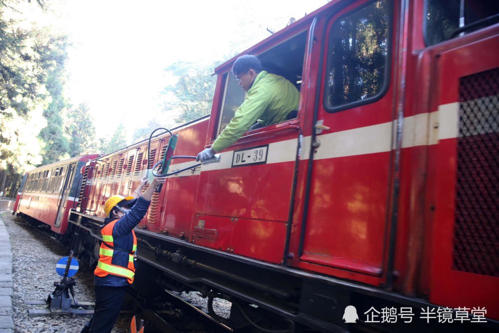 世界三大高山火车之一的阿里山森林小火车竟然是日本人修建的-腾讯网