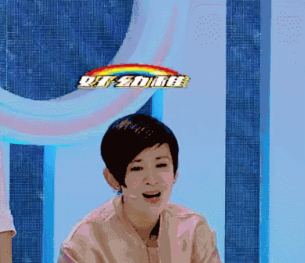 吴君如居然在电影里卖老公的盗版碟,真爱无疑了-腾讯网