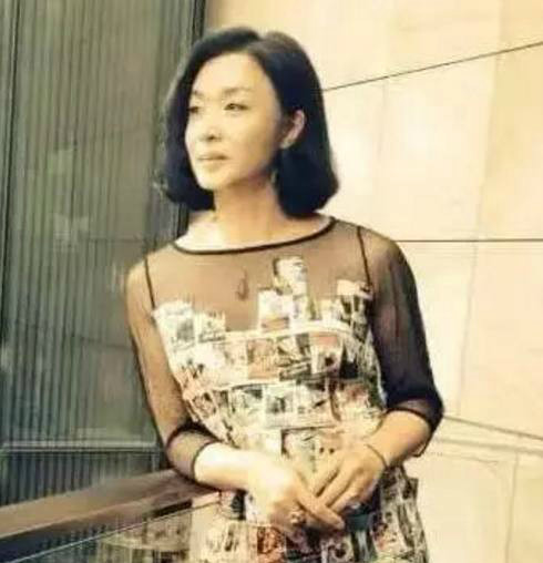 记者问金星是男是女,金姐的回答让网友大呼:不