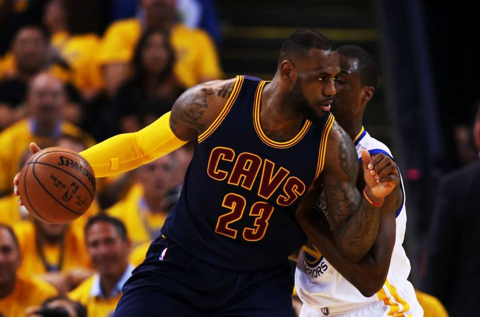 骑士神操作自绝后路白送名人堂后卫露季后赛最大软肋