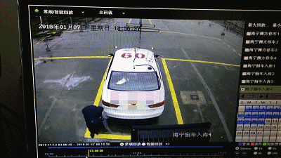 近日,记者从海宁公安局交通警察大队车辆管理所了解到,一位驾校教练生