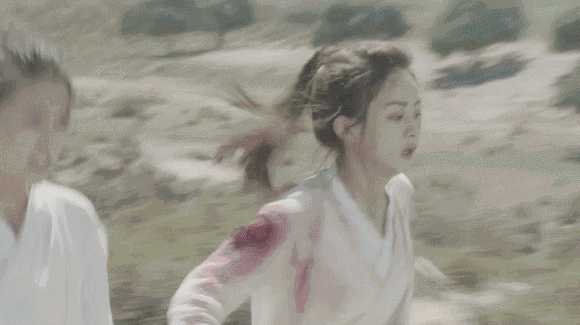 李子柒|李子柒被写进期末考卷，和袁隆平并肩，她配吗？