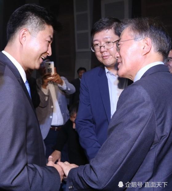 一文读懂文在寅李明博血海深仇:卢武铉之死是