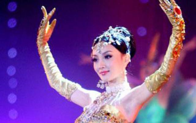 金鹰女神排名_赵丽颖金鹰女神的照片