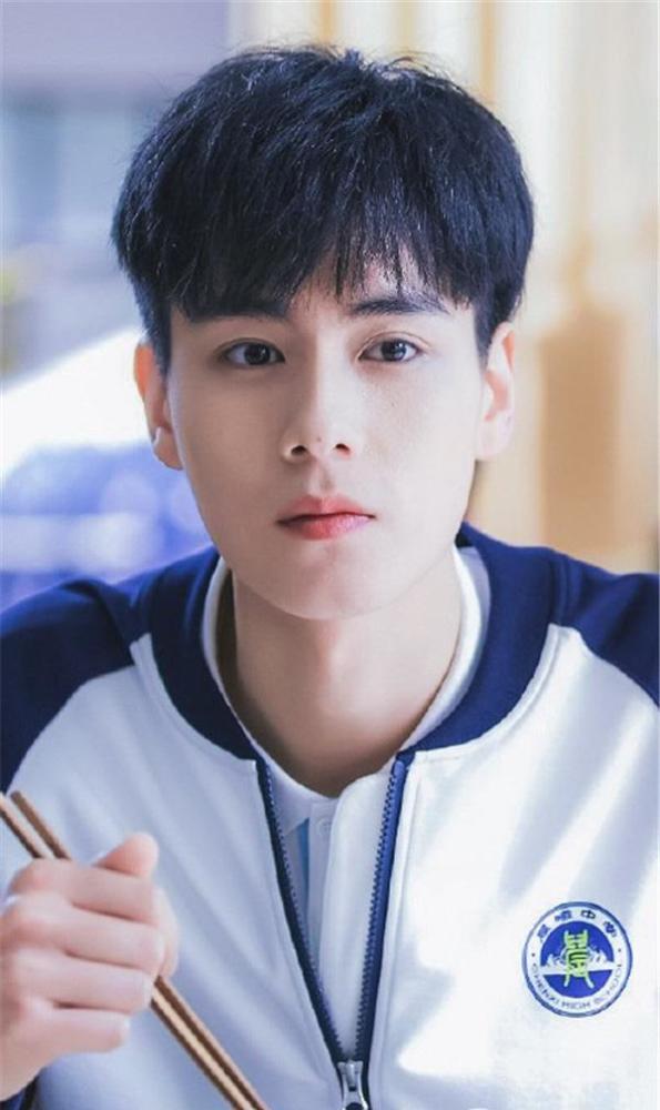 《脱骨香》将开机,胡一天郑爽超强流量组合出演