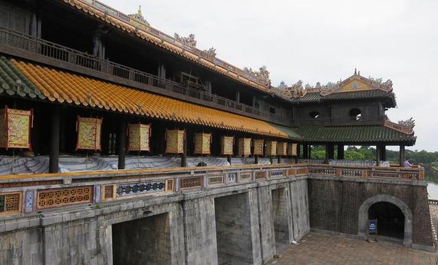 越南有个盗版的紫禁城 与北京紫禁城同样图纸建造却无气势