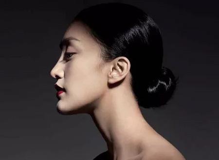 哪种形状的下巴晚年运势最旺中年之后享天伦之乐